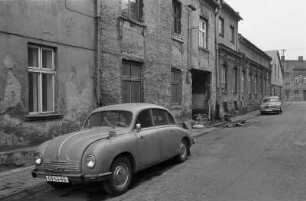 In Ostrava-Marianské Hory mit Tatraplan und Skoda 1200