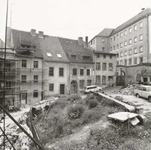 Görlitz-Altstadt, Karpfengrund 6, 7, 8, 9. Wohnhäuser (nach 1691). Straßenansicht gegen den Vogtshof