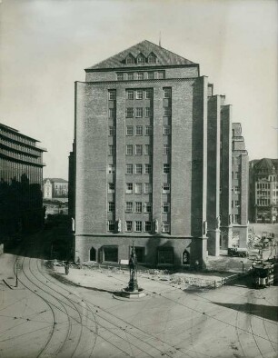 Ballinhaus, Hamburg, 1923-1924