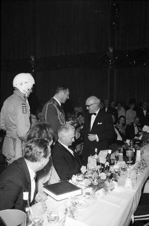 Luftwaffenball 1970 in der Garten- und Schwarzwaldhalle.
