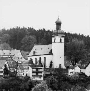 Kath. Pfarrkirche St. Nikolaus; Selters, Mittelstraße 17, Unter der Kirche
