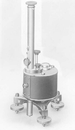 Drehspulspiegelgalvanometer von Siemens & Halske : Technikgeschichte | Physik | Elektrizität | Elektrische Meßinstrumente
