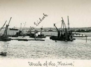 Havanna, Kuba. Hebearbeiten am amerikanischen Kriegsschiff (Wrack) "Maine" vor der Küste