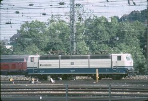 Stuttgart Hbf. Lok 181 212