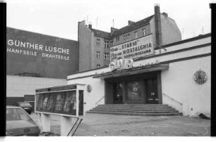 Kleinbildnegative: Kino "Sylvia", Räumungsverkauf Hauptstraße, 1984