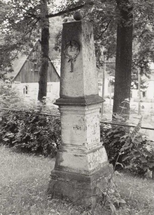 Gedenkstein für die die Opfer in der Schlacht bei Sedan am 1. September 1870
