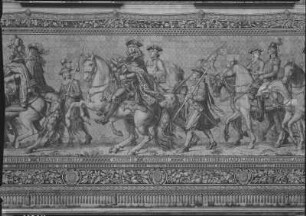 Walther, Adolph Wilhelm (1826.05.18 Cämmerswalde/Erzgebirge - 1913.05.08 Dresden). "Der Fürstenzug". Unterglasurmalerei auf Meißner Porzellanfliesen (1872/1907), Ausschnitt. Dresden, Augustusstraße