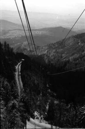 Schauinsland: Von der Kabine auf verschneite Straße