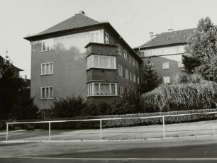 Glauchau, Wettiner Straße 45, Siedlungshaus, Straßenansicht