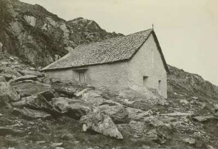 Österreich. Stubaier Alpen. Dresdner Hütte (als Kapelle eingerichtete Alte Dresdner Hütte) (1887)