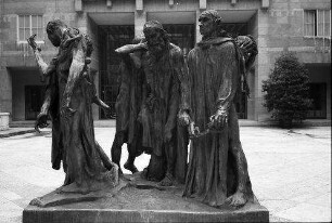 Basel: August Rodin, Plastik im Hof des Kunstmuseum, Opfergang der sechs Bürger von Calais