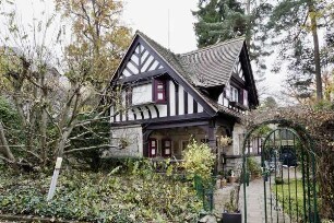 Pförtnerhaus ehem. Villa von Bernus; Königstein, Reichenbachweg 24a, Reichenbachweg 24b