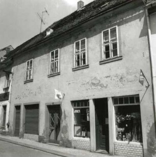 Oederan, Kleine Kirchgasse 5. Wohnhaus mit Ladeneinbauten. Straßenansicht