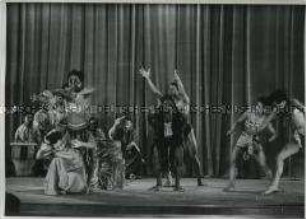 Gastspiel der schwarzafrikanischen Balletttruppe "Les Ballets Nègres" von Berto Pasuka in Düsseldorf
