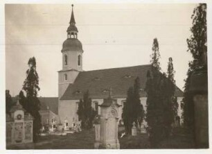Skassaer Kirche von Südosten