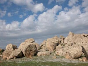 Historische Trümmer am Hera-Tempel (griechisch) von Selinunt