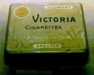 Blechdose für 20 Stück "VICTORIA CIGARETTES" SELOWSKY DRESDEN
