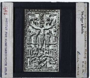 Karolingisch, Elfenbeinrelief, Kreuzigung (London V&A)