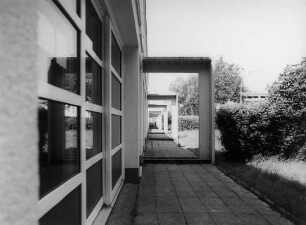 Ebelfeldschule; Frankfurt, Praunheimer Hohl 4