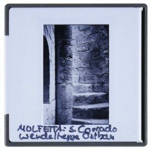 Molfetta, S. Corrado / Duomo Vecchio : Innenansicht Wendeltreppe Ostbau