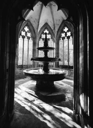 Maulbronn: Das Innere der Brunnenkapelle des Klosters