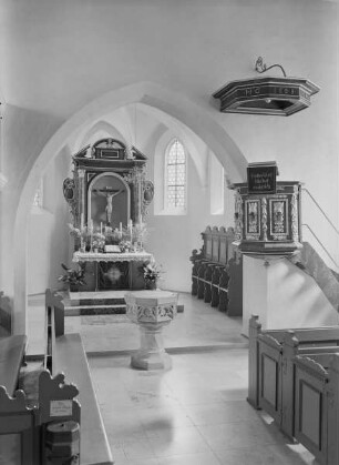 Vier Seitenaltäre — Seitenaltar: Anna und Joachim mit der kleinen Maria
