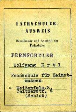 Studentenausweis der Fachschule für Heimatmuseen