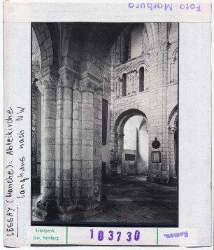Lessay (Manche): Ehemalige Abteikirche, Langhaus nach Nordwest