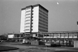 Christophorus-Haus des Vereins für Jugendhilfe Karlsruhe e.V. in der Thomas-Mann-Straße 3 in Daxlanden-Ost
