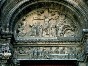 Südliches Portal — Türsturz Tympanon