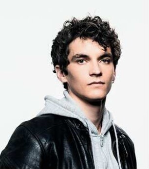 Fionn Whitehead
