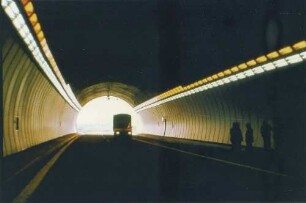 Schönbuchtunnel, km 607,724 - 608,350 Südportale, Oströhre