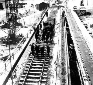 Talmühle (Calw): Nagoldbrücke 1560 Montage Überbau