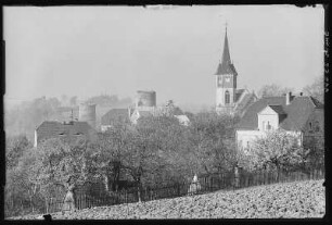 Kohren. Kirche und Ruine