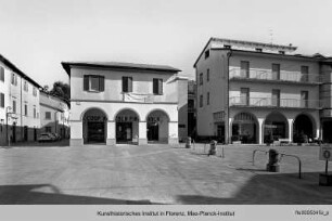 Piazza Agnolo da Firenzuola & Piazza dell'Agnolo, Firenzuola