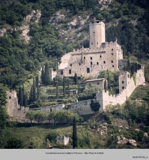Castello d'Avio, Castello di Sabbionara, Avio