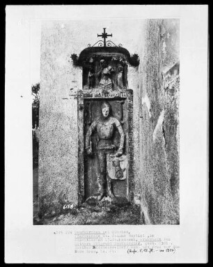 Grabstein des Ritters Hilprand Taufkirchen