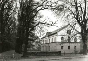 Haldensleben. Pfändergraben und Polytechnische Oberschule "Pestalozzi" von Südosten