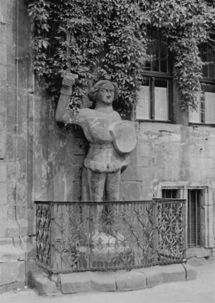 Quedlinburg, steinerner Roland am Rathaus
