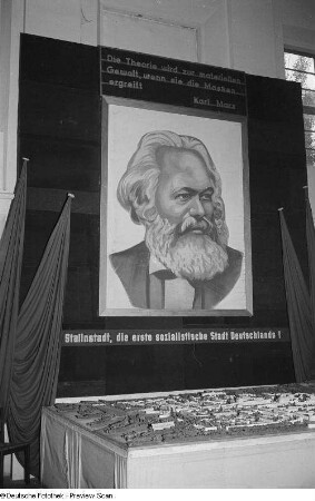 Stadtmodell, Porträt von Karl Marx