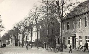Straße in Weißwasser : Dróha w Běłej Wodźe
