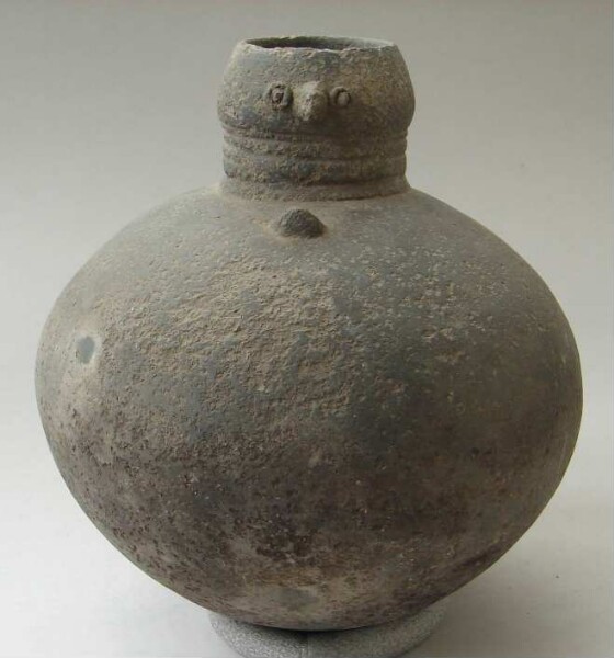 Clay vessel