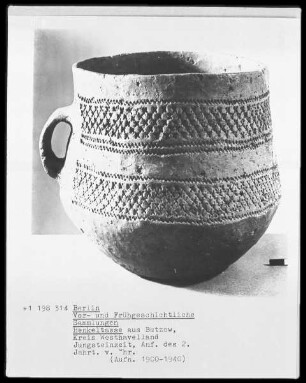 Henkeltasse aus Butzow (Anhalt)