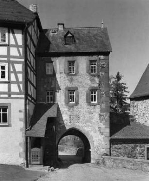 Lauterbach, Schloß, Eisenbach 1