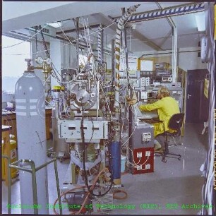 Argon-Versuche im Institut für Heiße Chemie (IHCh)