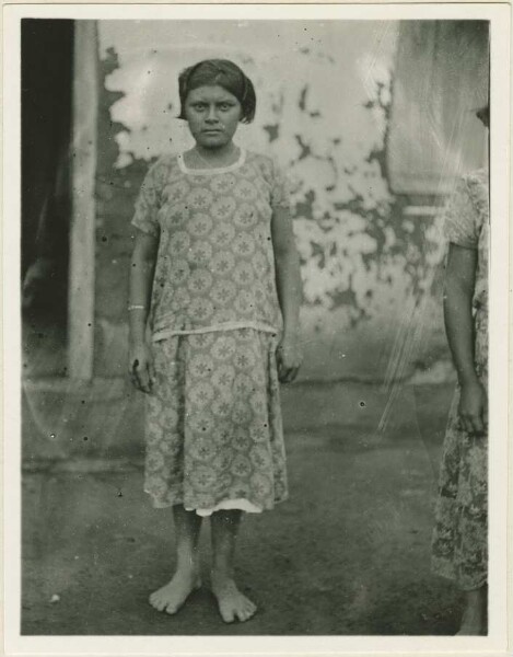 Bakairi girls in Simão Lopez