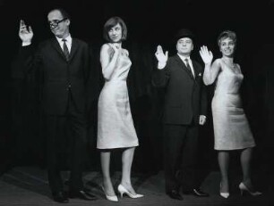 Oben ohne: Kurt Noack, Ortrud Beginnen, Horst Thomas, Kathrin Brigl