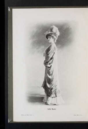 Julia Bartel