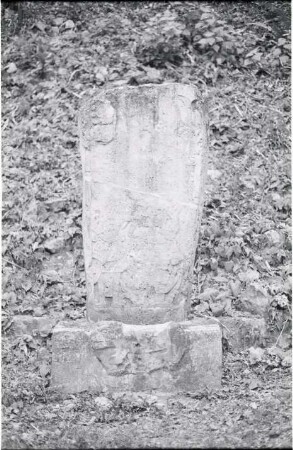 Seibal, Stela 17 (SBL: St. 17)