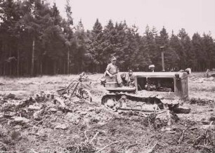 Raupenschlepper KD 35